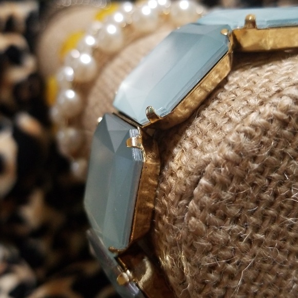 Carole Inc Torqoise Opal Stretch Bracelet - Picture 3 of 4